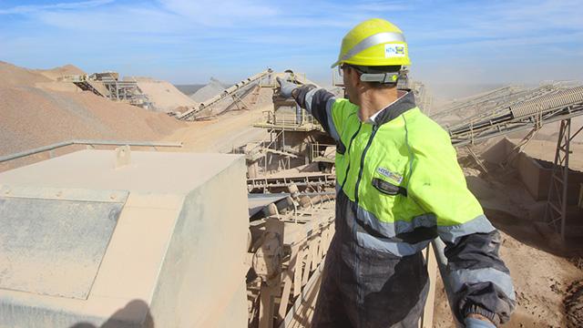 mines-et-carrieres-4 mines-et-carrieres-4